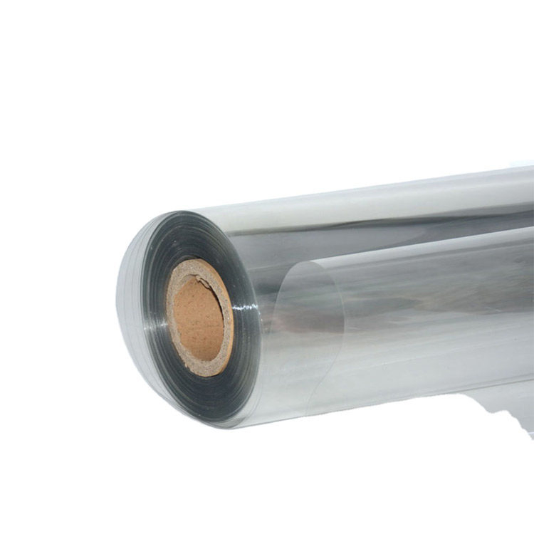 Do PET plastic sheet rolls have sufficient strength and resistance to cracking during use?